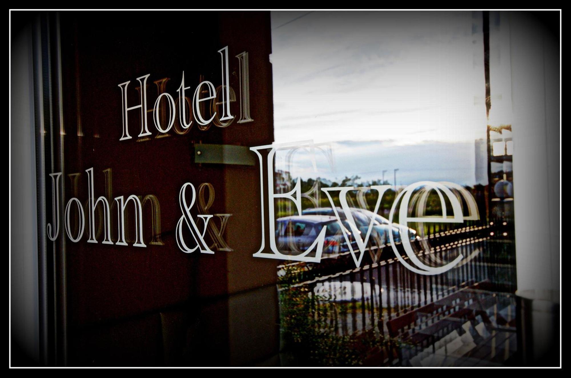 John & Eve Hotel Paralía Esterno foto